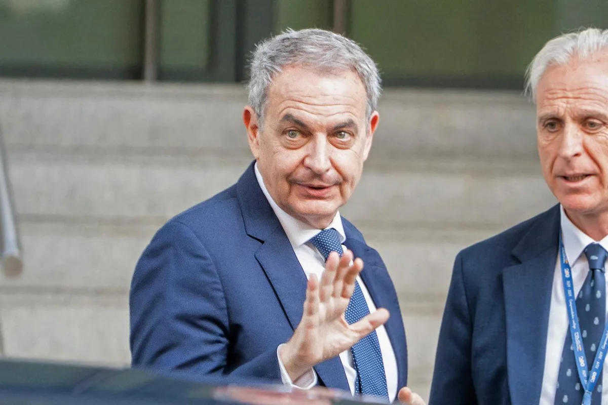 Moncloa sigue confiando en la inocencia de Zapatero tras el ultimátum del juez para que explique el origen de las joyas