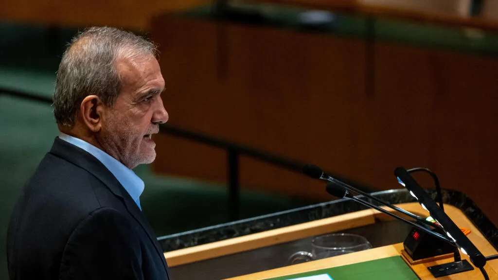En direct : le président iranien attendu à l'ONU, sur fond de possibles négociations avec Trump