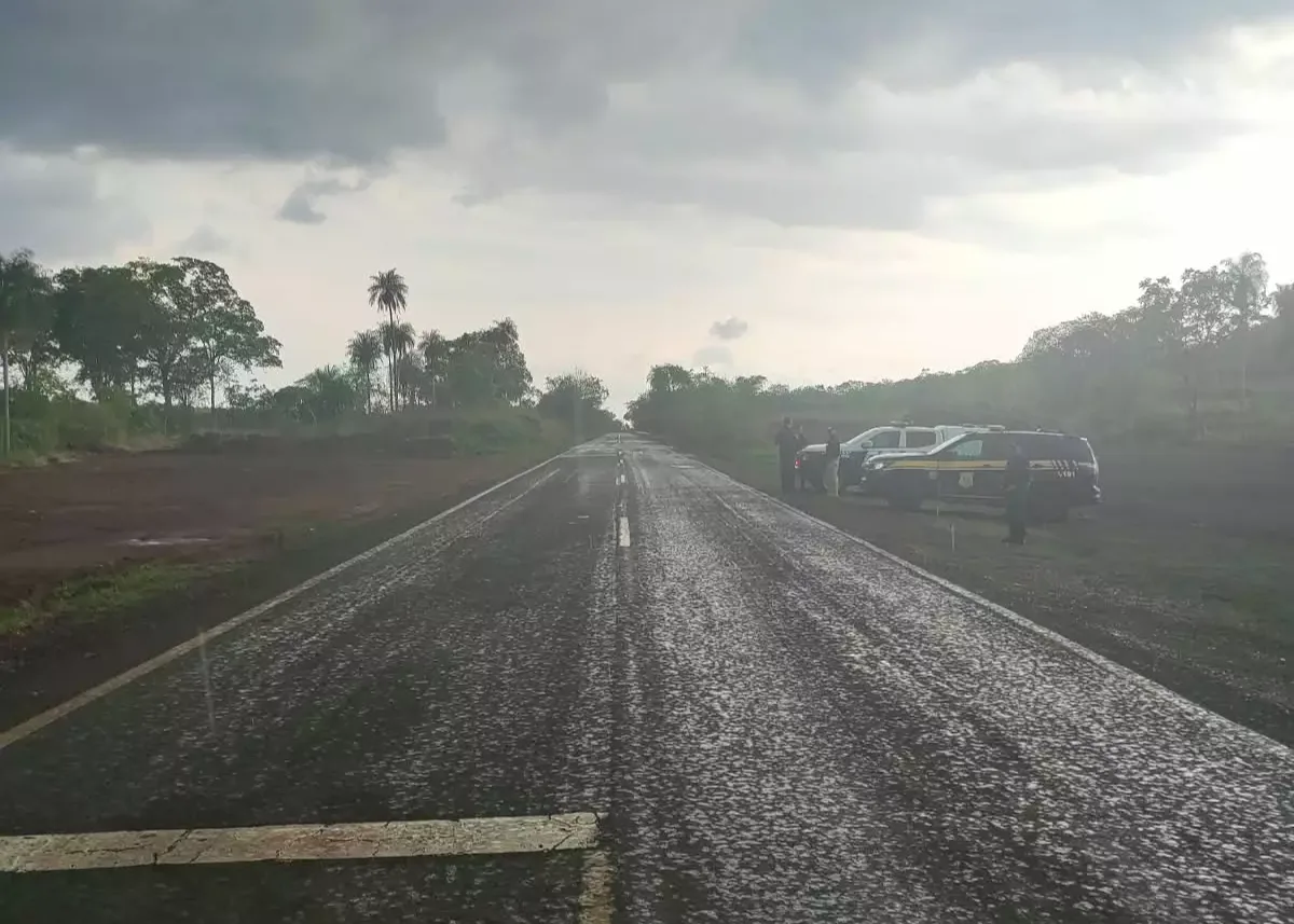 Após 4 horas de negociação, policial é contido e rodovia liberada em Jardim
