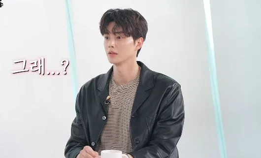 “너무 말라 다시 찌웠다” 11kg 뺀 송강, ‘즐겨 먹은 음식’ 있다는데?