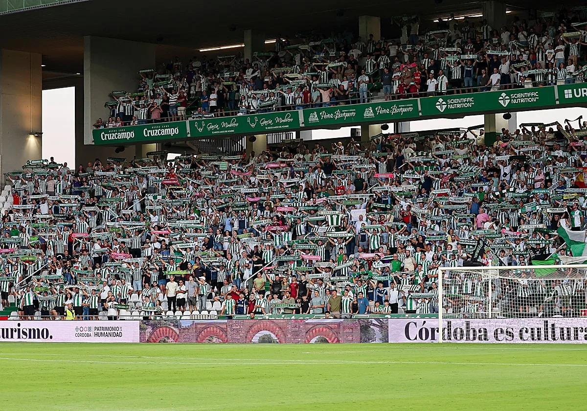 Horario y dónde ver por televisión el Córdoba CF - Granada