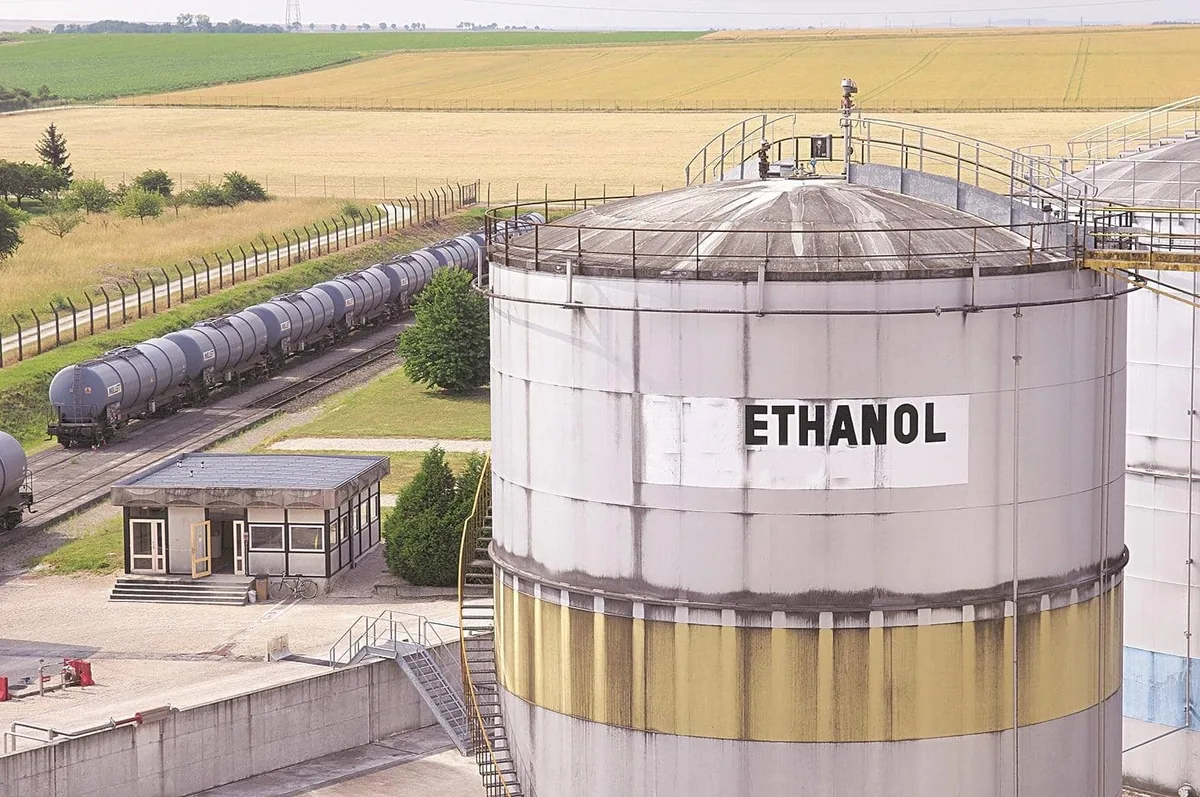 Centre sets sugar diversion for ethanol at zero in 2026-27 tender