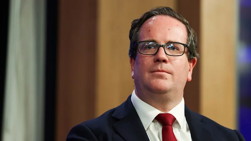 Minister denies eye roll at veterans pleading for healthcare funding