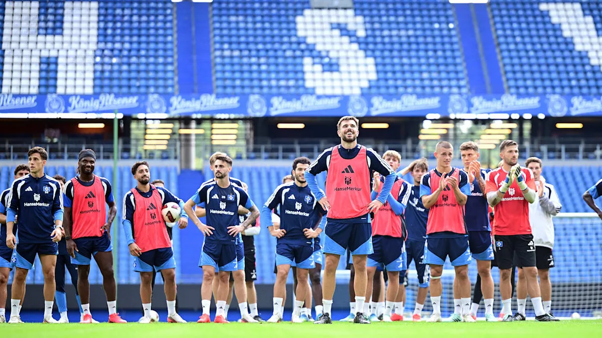 Auch das noch... - Knie-Sorgen um HSV-Star