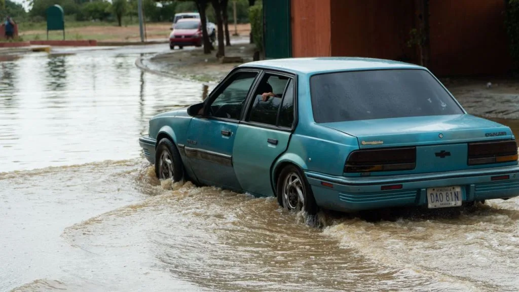 Caracas espera más lluvias con drenajes obsoletos y quebradas al límite