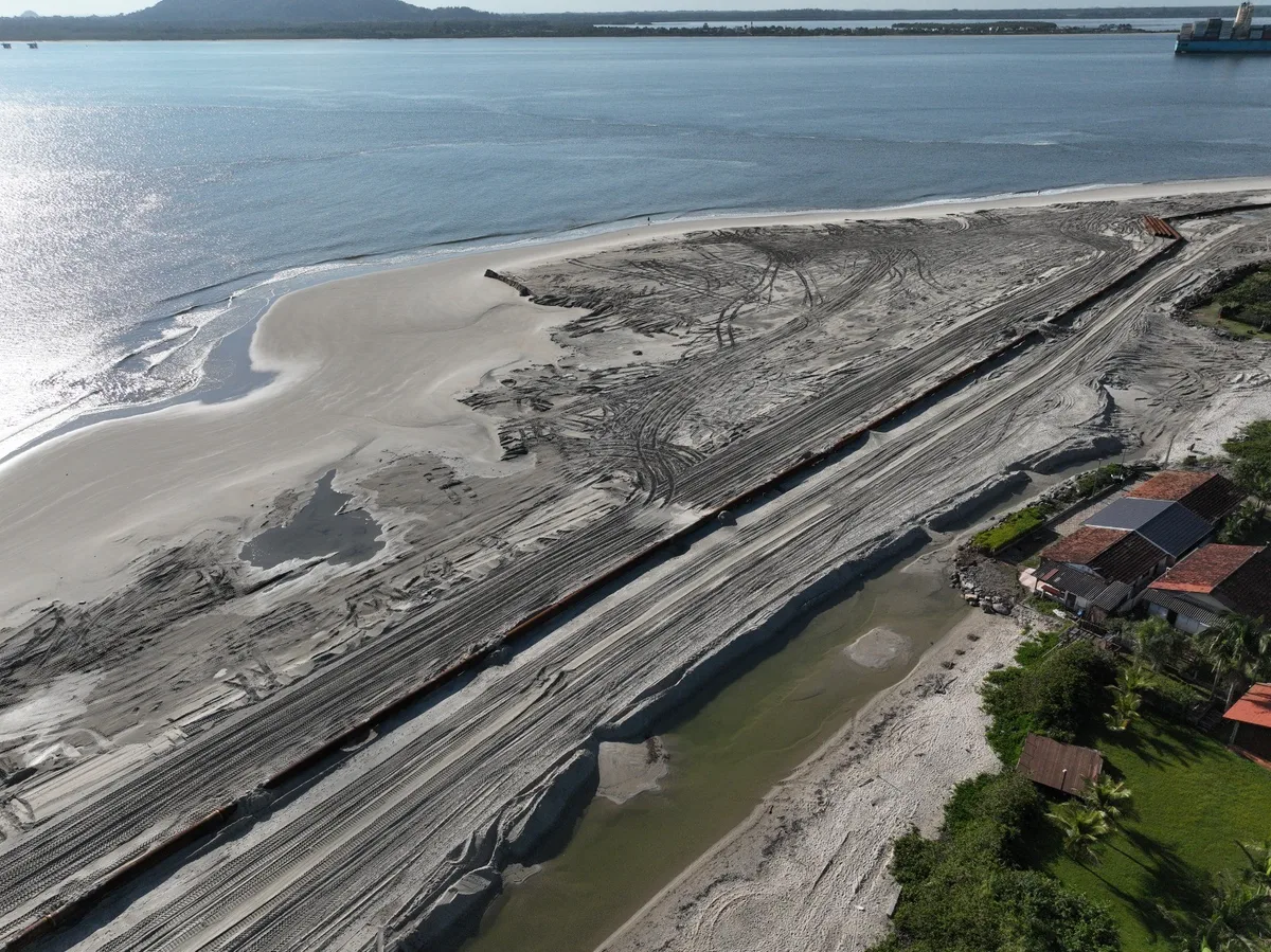 Maior obra de alargamento de praia do Brasil é concluída e amplia orla ao longo de 8,8 km; VÍDEO