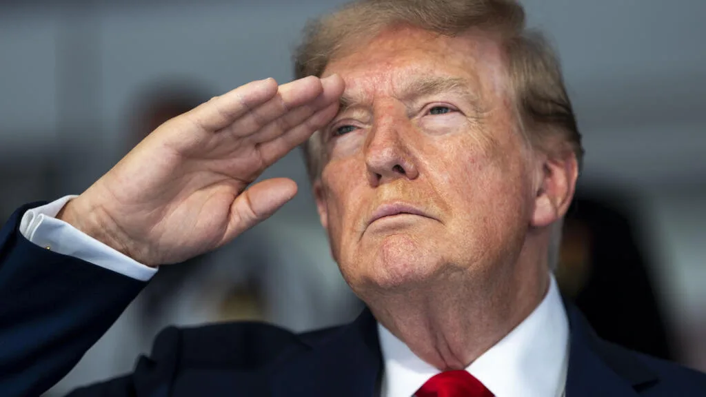 "Le Canada ⁠ne sera plus traité comme un État !" : Trump durcit la guerre commerciale contre Ottawa