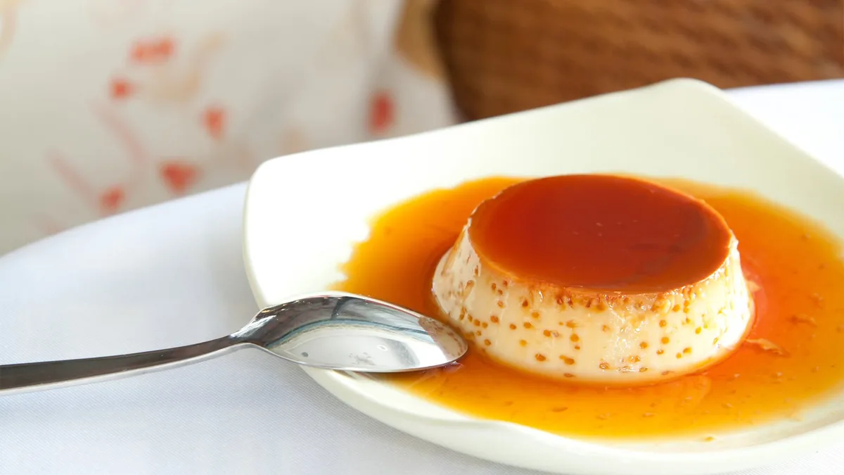 Receta de flan de leche condensada, un postre muy fácil y resultón para deleitar a tus invitados