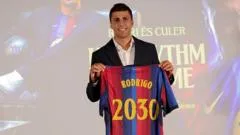 Barcelona sign Rodri from Man City in £65m deal