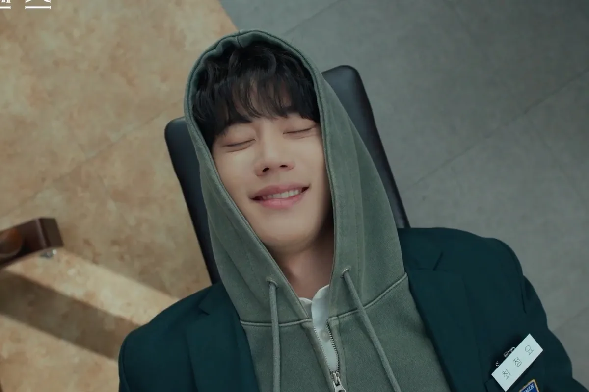 Watch: Lee Jun Young Is A Prodigy Who Hears Everything As Music In “Four Hands, Two Sonatas” Preview