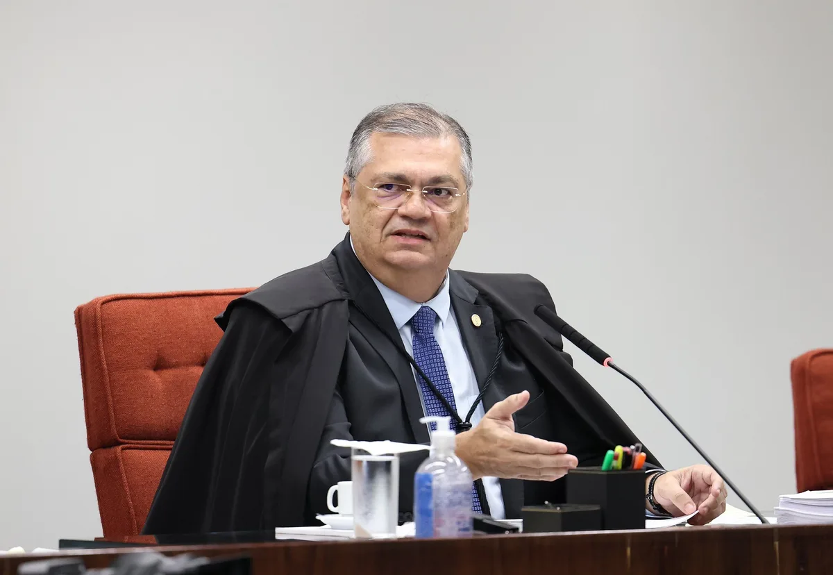 Dino defende reforma no Judiciário, mas nega haver crise 'terminal e apocalíptica'