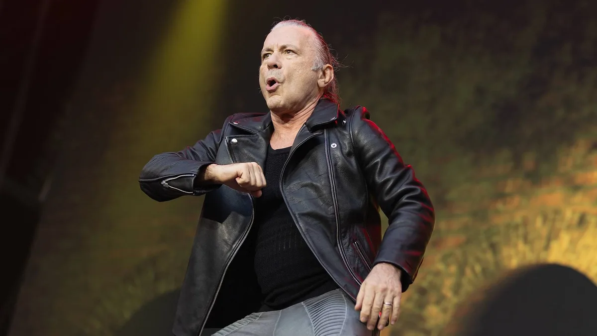 O conselho simples que Bruce Dickinson deu a Dave Mustaine após câncer diagnosticado