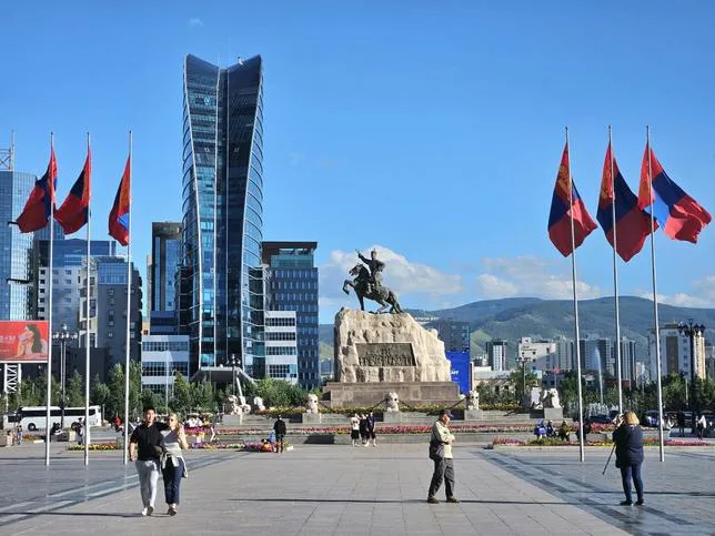 Mongolie : Steppes in the city (1/3)