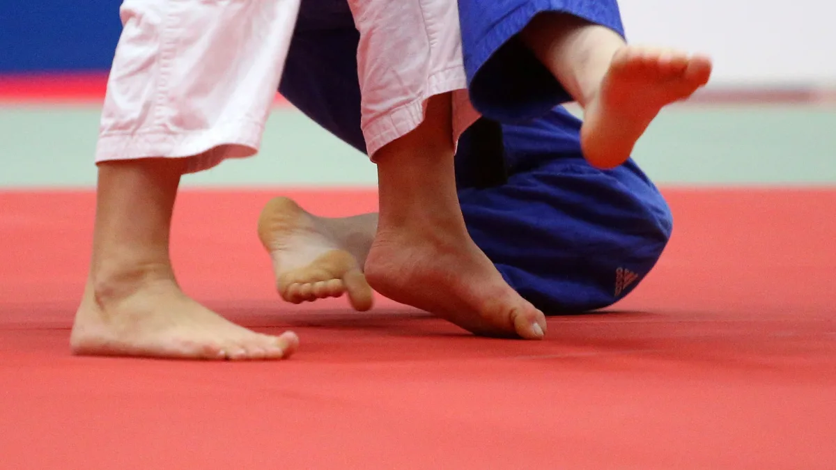 Attacke in Bundesliga: Eklat im Judo: Gastkämpfer prügelt Gegner in die Klinik