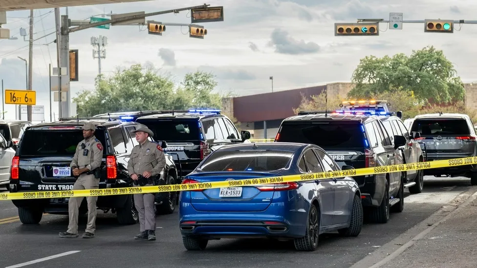 El agente de ICE que hirió a venezolano en Texas no llevaba una cámara corporal