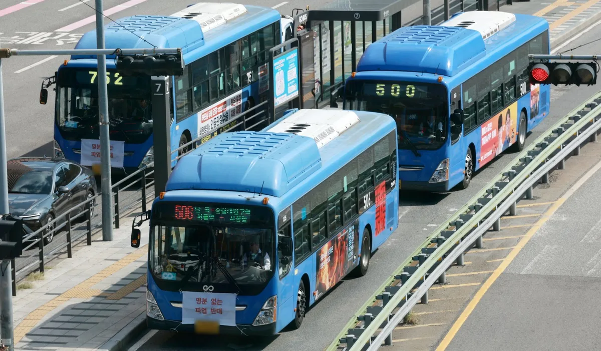 서울버스 파업 ‘D-1’…8개월 만에 ‘출퇴근 대란’ 재현되나