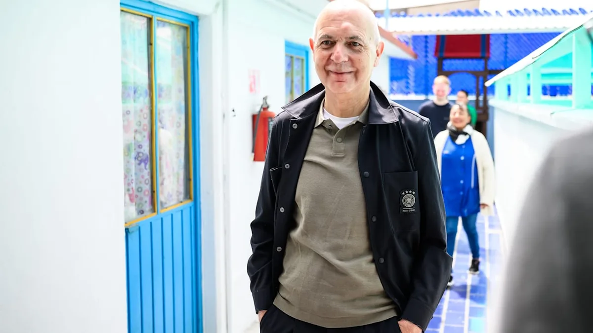 Dafür gibt es einen wichtigen Grund - Klub-Ultras feiern plötzlich DFB-Boss Neuendorf