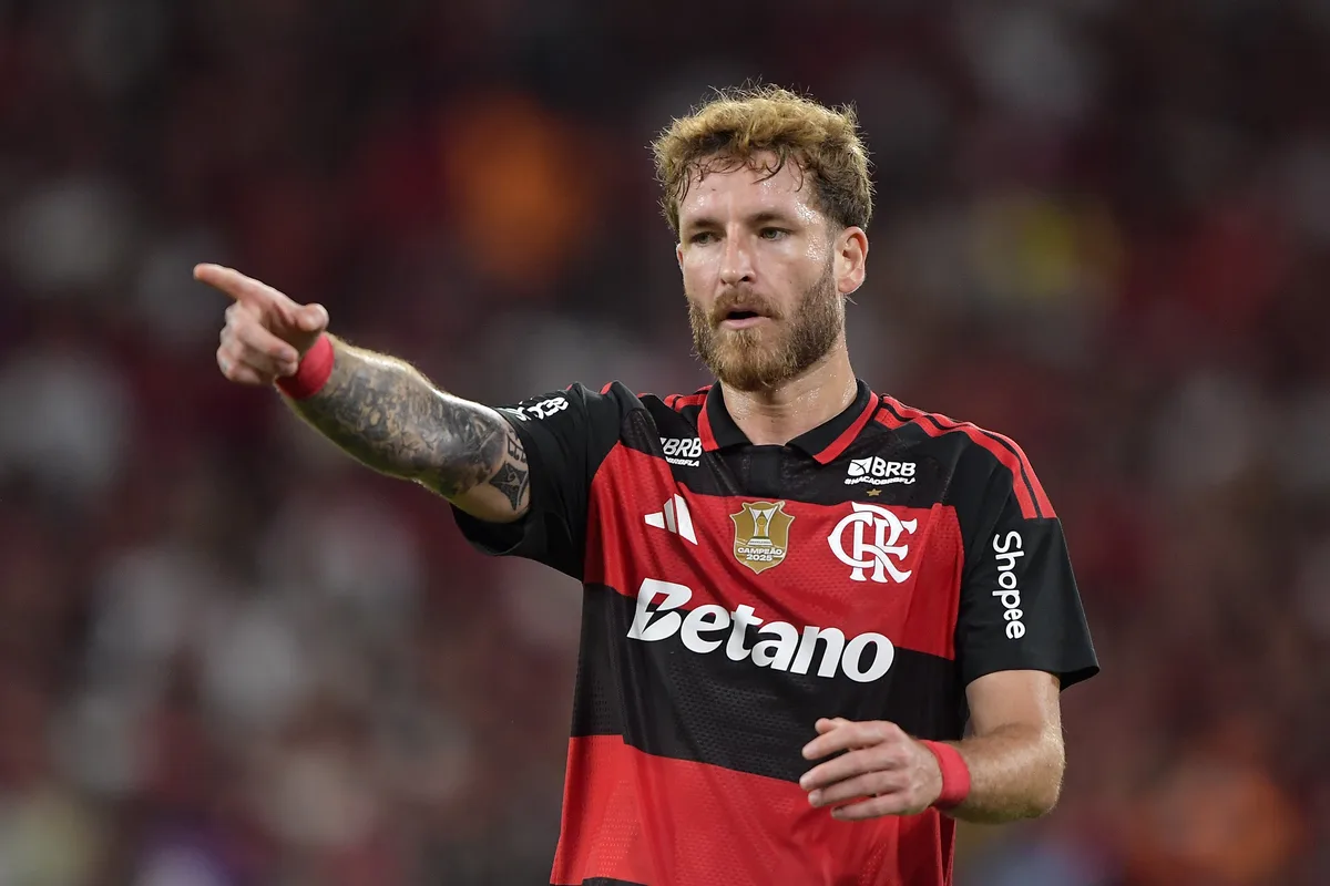 Trio do Flamengo treina no campo e avança em recuperação antes de clássico com Botafogo; veja casos