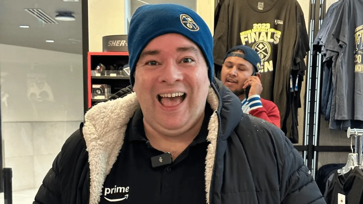 Rômulo Mendonça dá a volta por cima e anuncia novo trabalho após saída do Prime Video