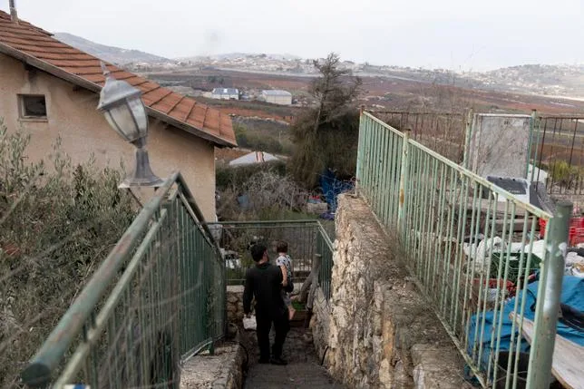 À Métoula, dans le nord d’Israël, des élèves retrouvent leur école trois ans après