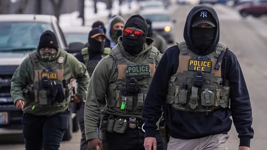 ICE officers 'did not identify themselves' ahead of Bronx shooting: Lawyers
