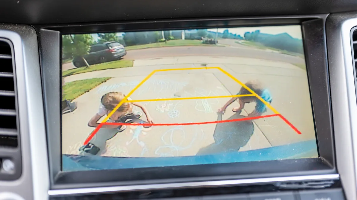 What is the difference between a rearview and a backup camera?