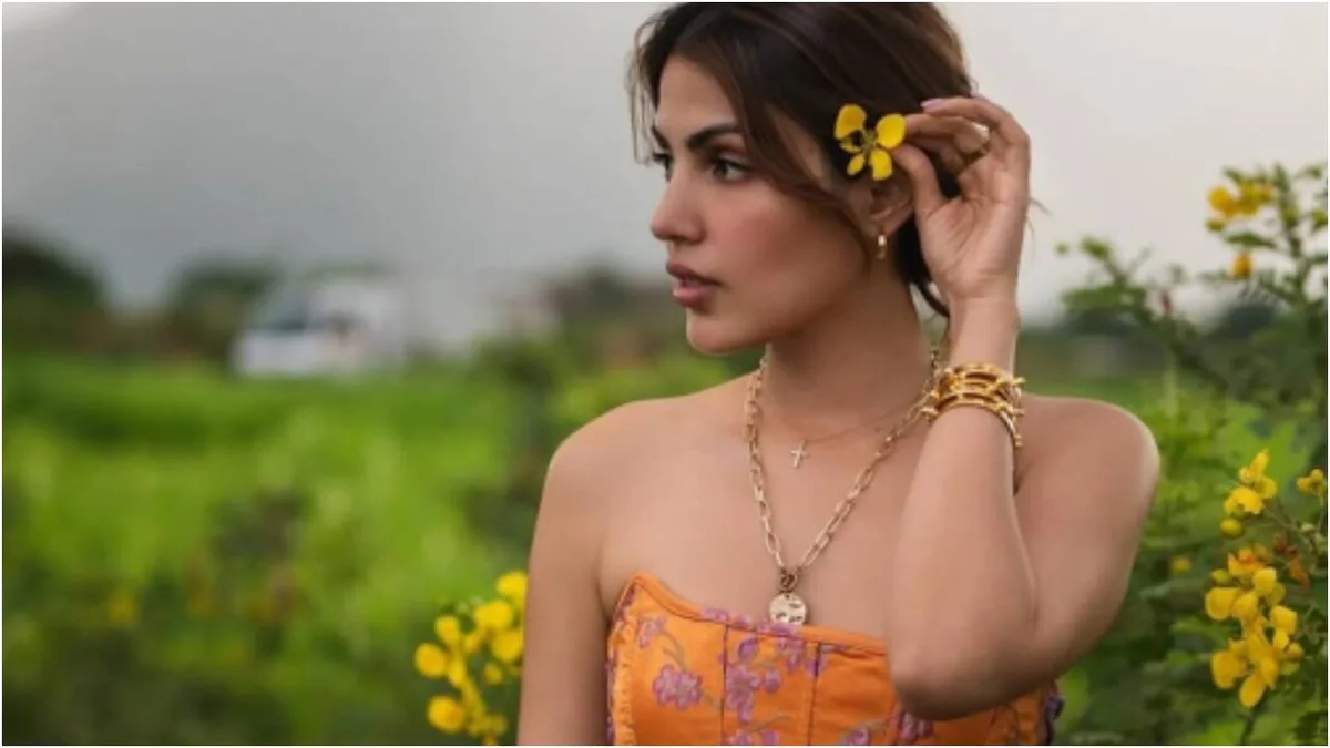 'The world sees me as a traitor': Rhea Chakraborty