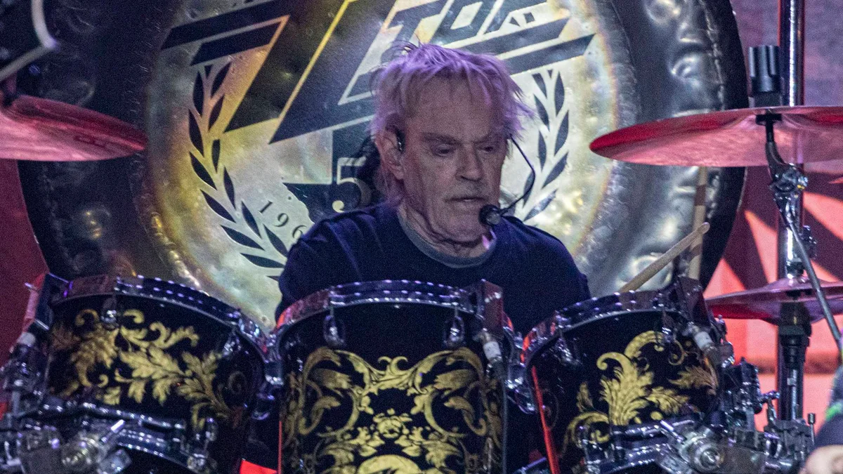Frank Beard, baterista do ZZ Top, passa por problemas de saúde