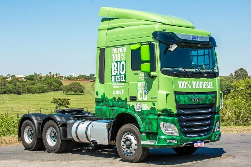 JBS: caminhão movido 100% a biodiesel supera 500 mil km sem alterações no motor