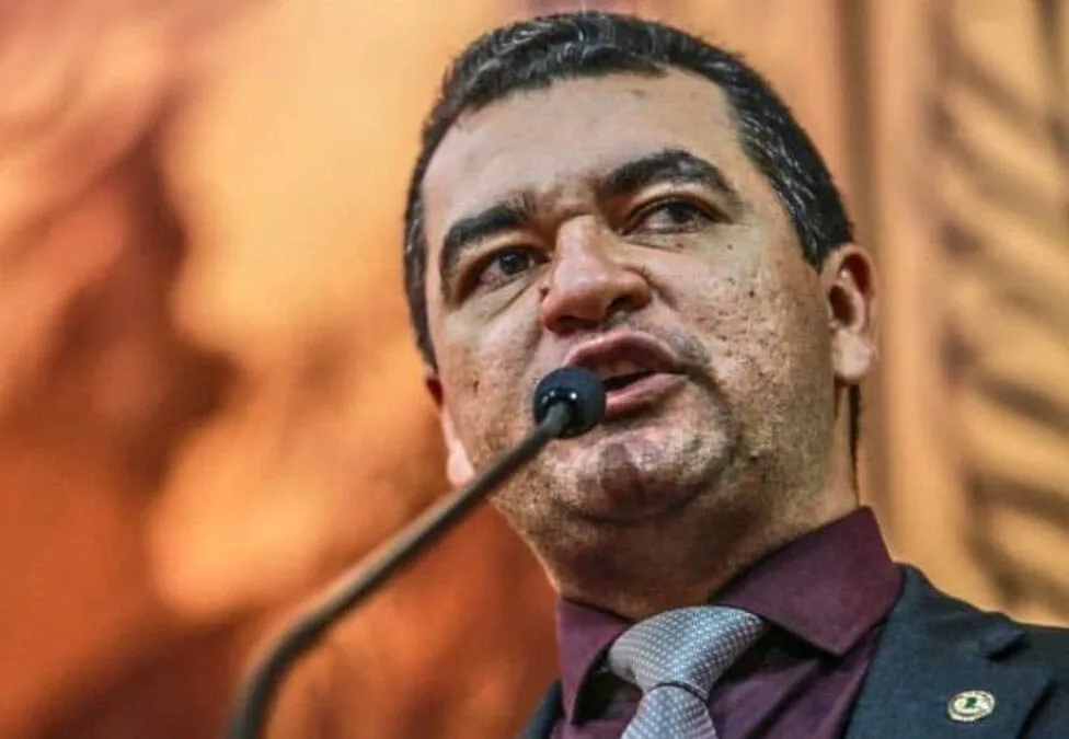 Após pedido de indeferimento, TRE defere registro da candidatura de Cadmiel Bonfim