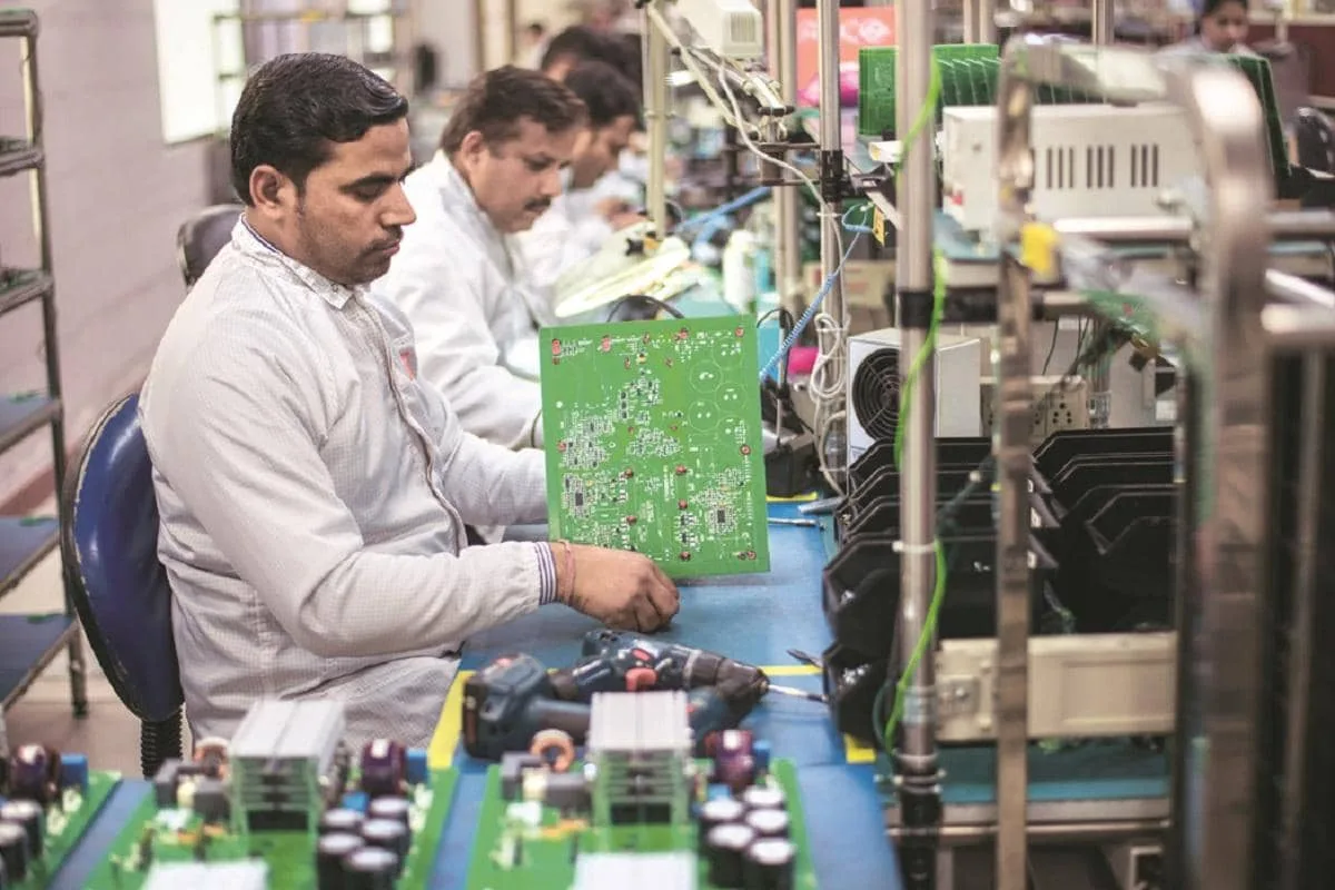 UP Electronics Component Manufacturing Policy, 2025: Key features, eligibility and implementation