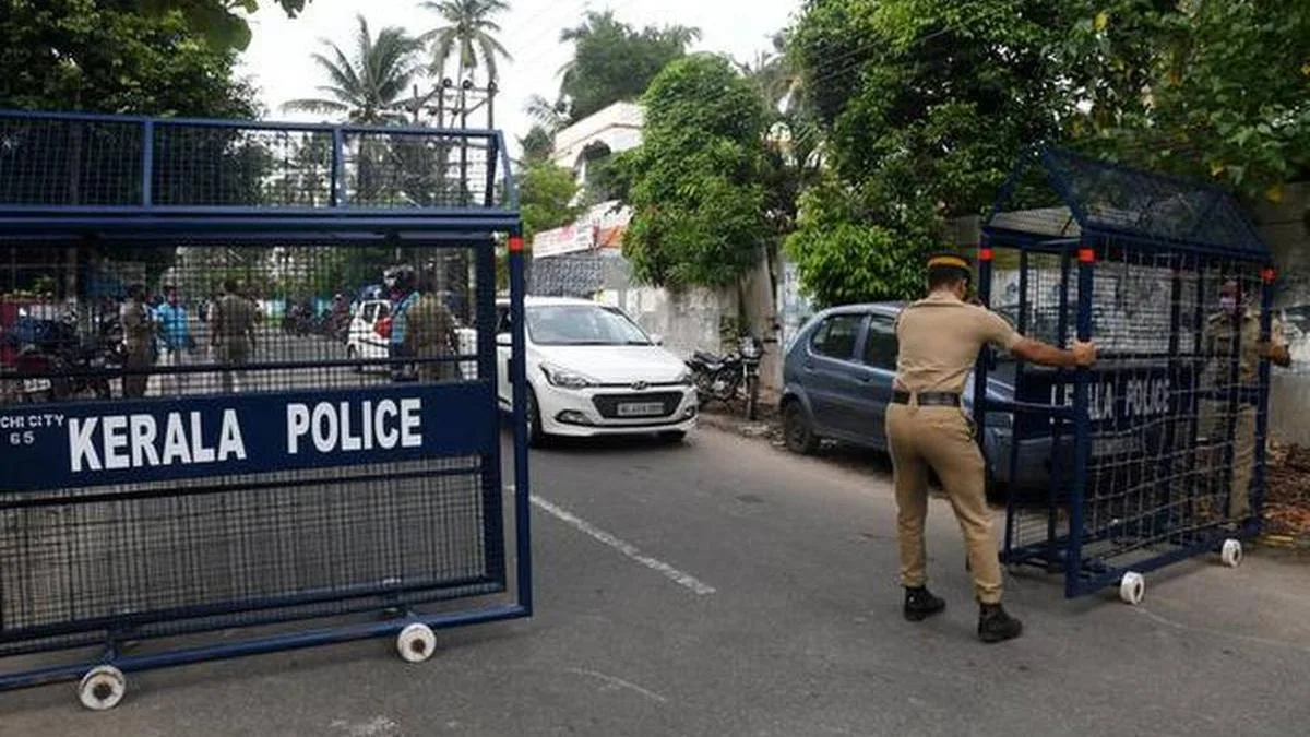 After complaints, police begin verification of private bus staff in Kochi to check criminal antecedents