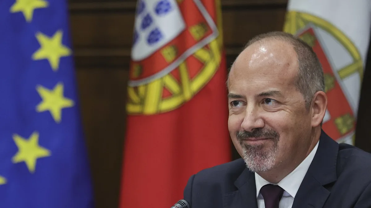 Álvaro Santos Pereira: "É importante que o país saia do seu retangulozinho"