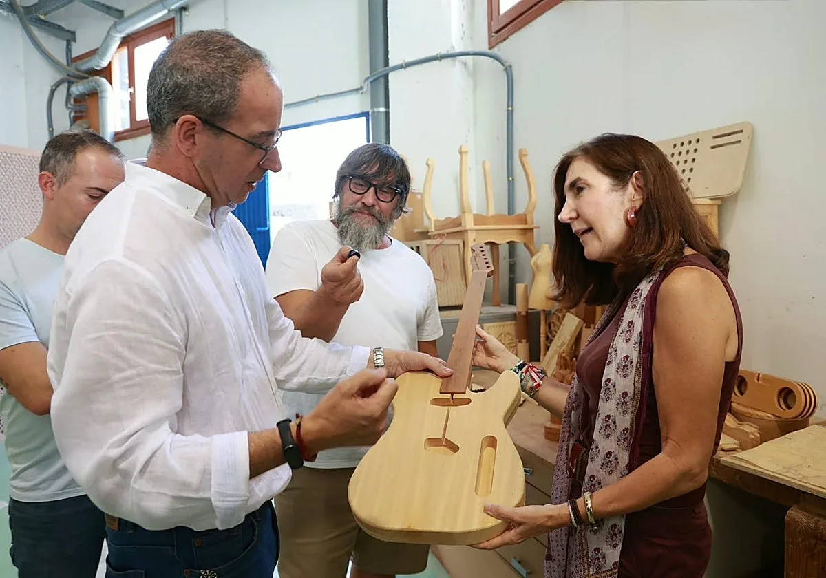 La Escuela de la Madera de Encinas Reales inserta a más de 2.800 alumnos en el mercado laboral