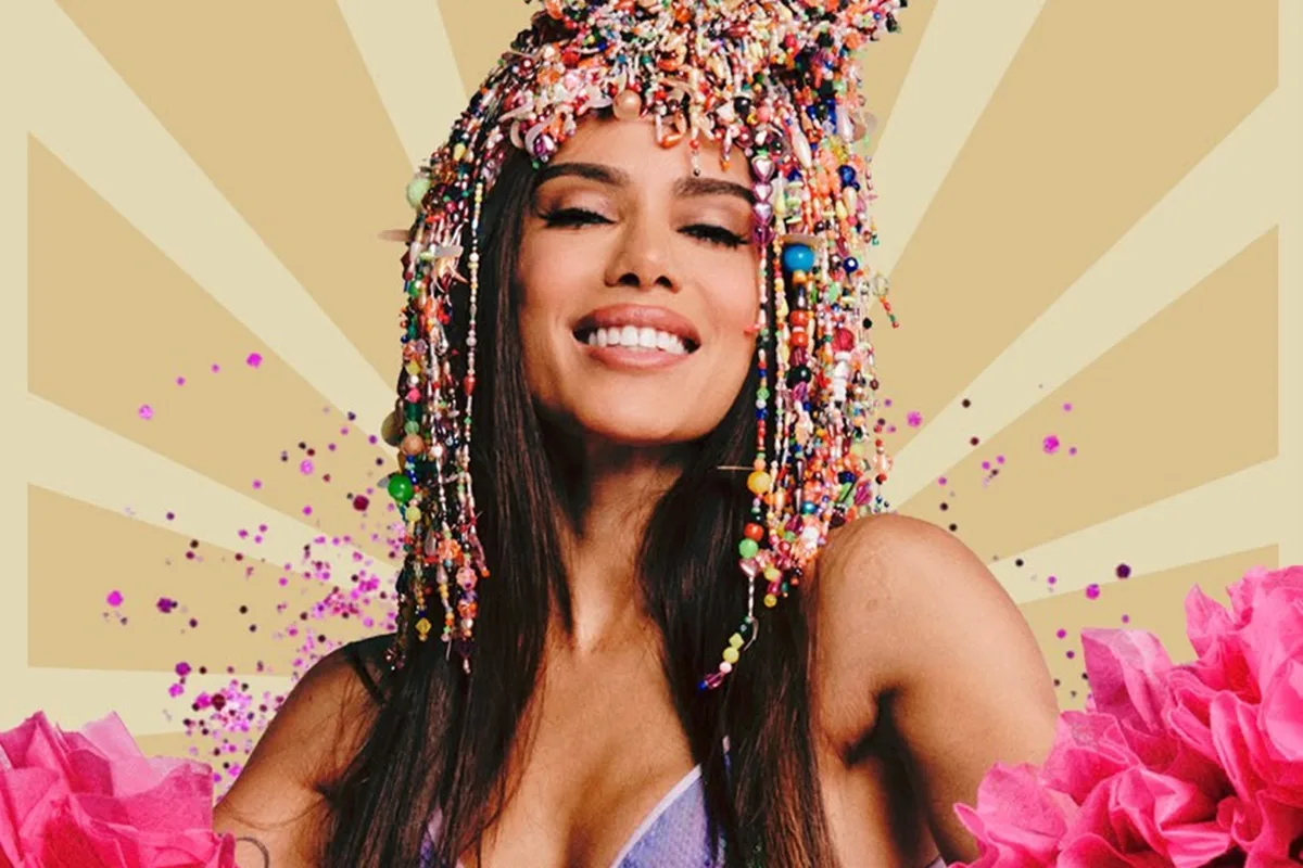 Anitta ensaia para assumir o cargo de Rainha de Bateria da Grande Rio