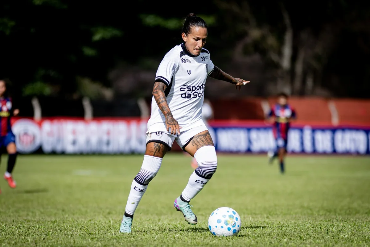 Ceará quita parte de salários atrasados do futebol feminino