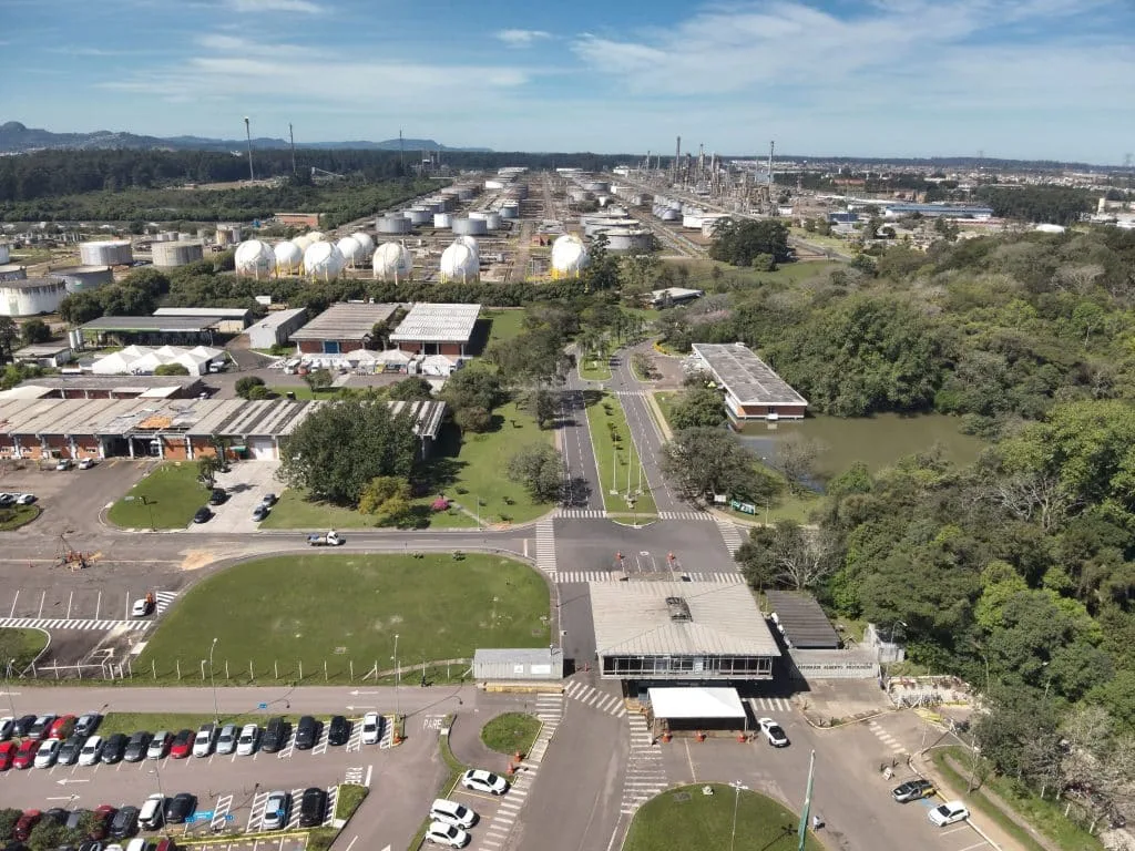 Petroleiros cobram explicações sobre restrições no fornecimento de diesel no RS