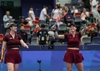 Stefani e Dabrowski conquistam Wuhan e se tornam a melhor dupla do ano