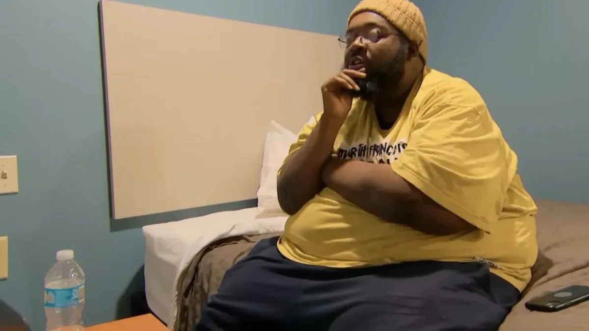 Como está Thederick Barnes hoje? Participante do Quilos Mortais chegou a pesar 336 kg aos 32 anos e tinha dificuldade para sair de casa