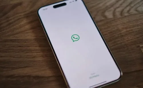 Cómo ocultar que estás en línea en WhatsApp y que leíste un mensaje