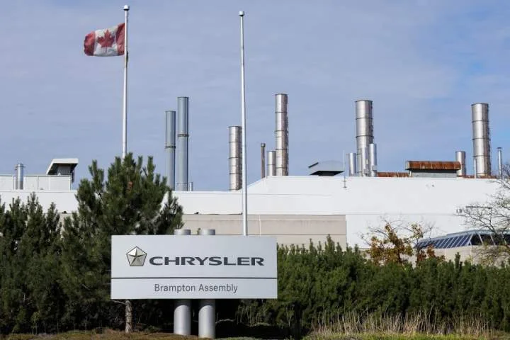 Stellantis ‘seriously considering’ closing Ontario assembly plant: Unifor