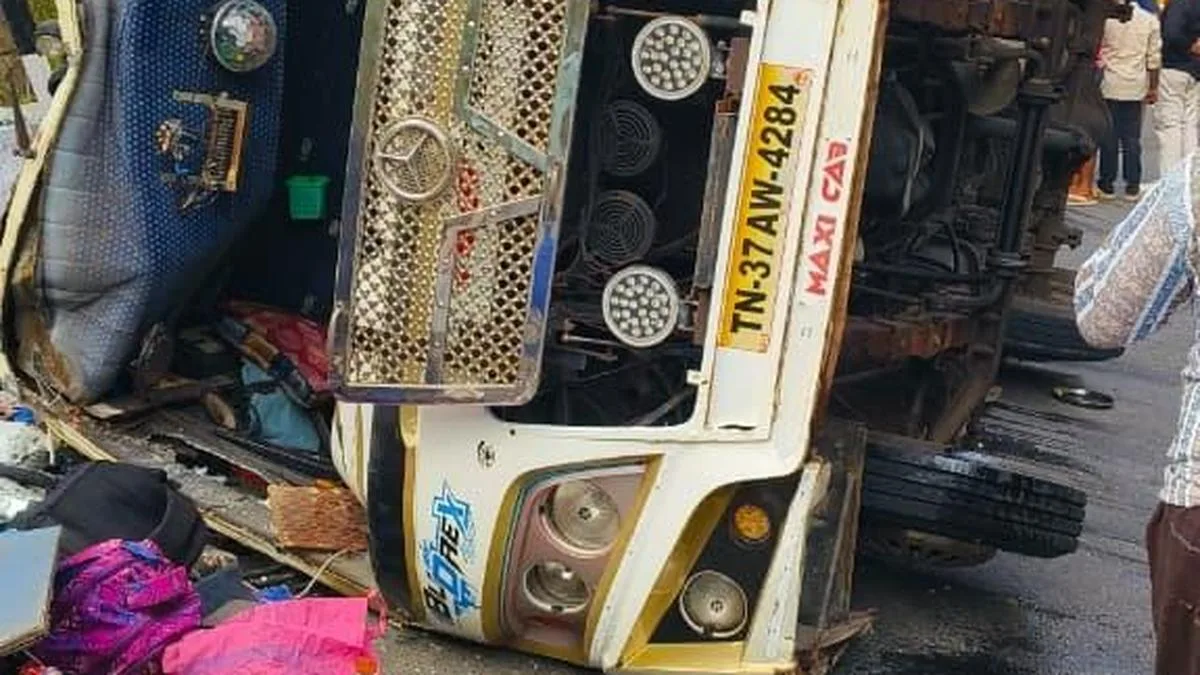 12 injured as van carrying tourists topple on Valparai ghat section