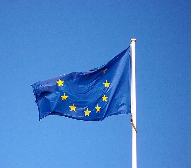 Países da UE voltam a propor uso de bilhões de euros em ativos russos congelados para apoiar Ucrânia