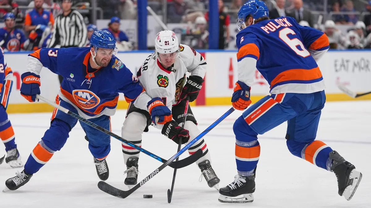 Blackhawks’ Nazar gets match penalty for hit that injures Islanders’ Horvat