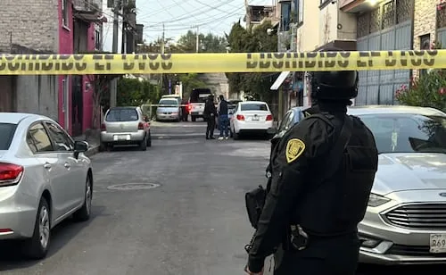 Matan a motociclista a balazos en Gustavo A. Madero; investigan ataque en San Juan Ticomán