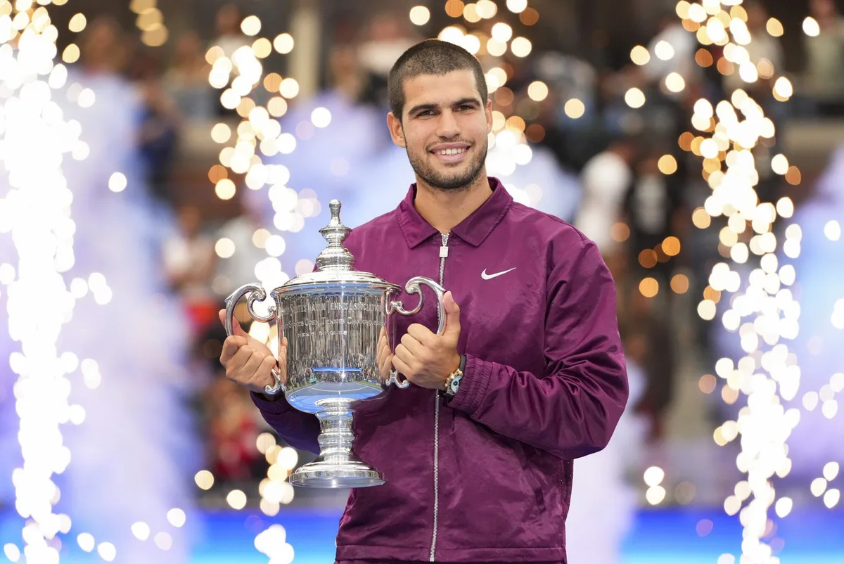 Carlos Alcaraz, inactivo desde hace cuatro meses por una lesión de muñeca, reaparecerá en el US Open