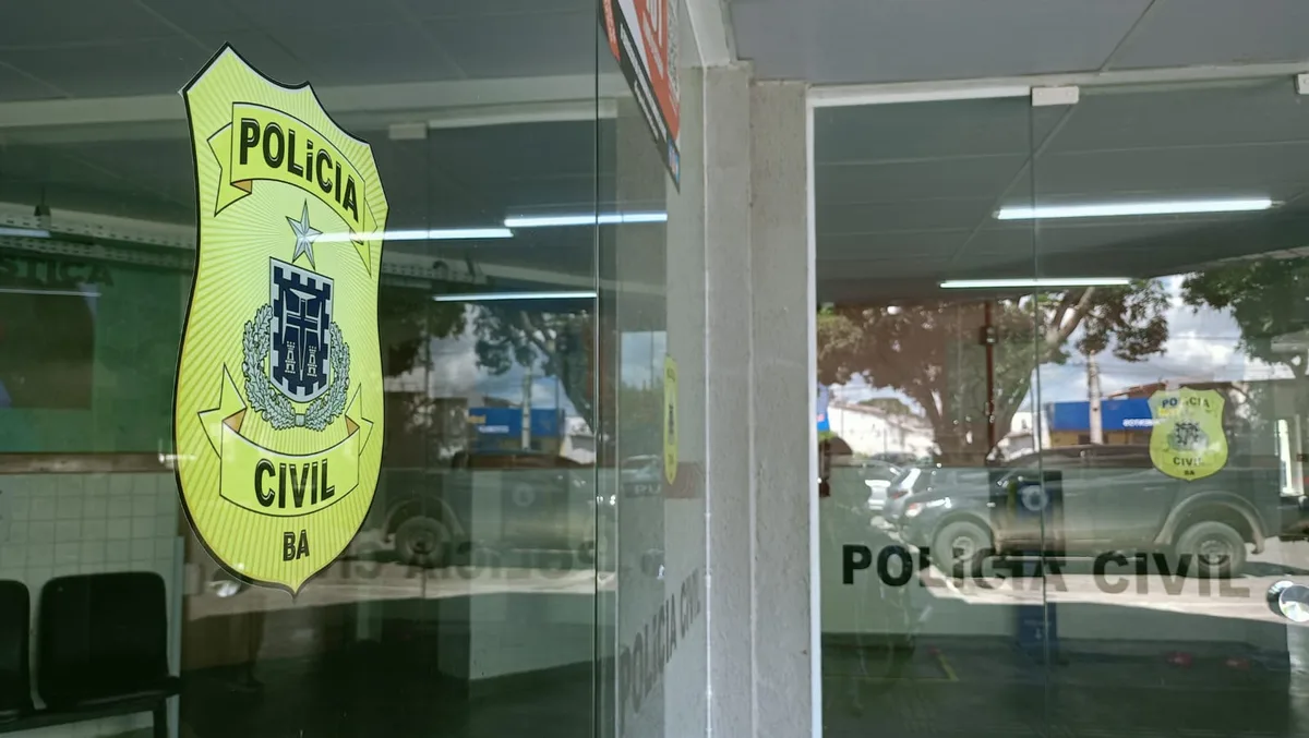 Dupla que decepou dedos de jovem tem prisão convertida em preventiva