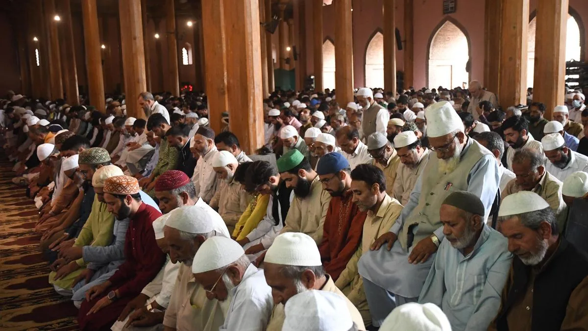 Why J&K Waqf Board’s push to uniform Friday sermons triggered a political storm | Explained