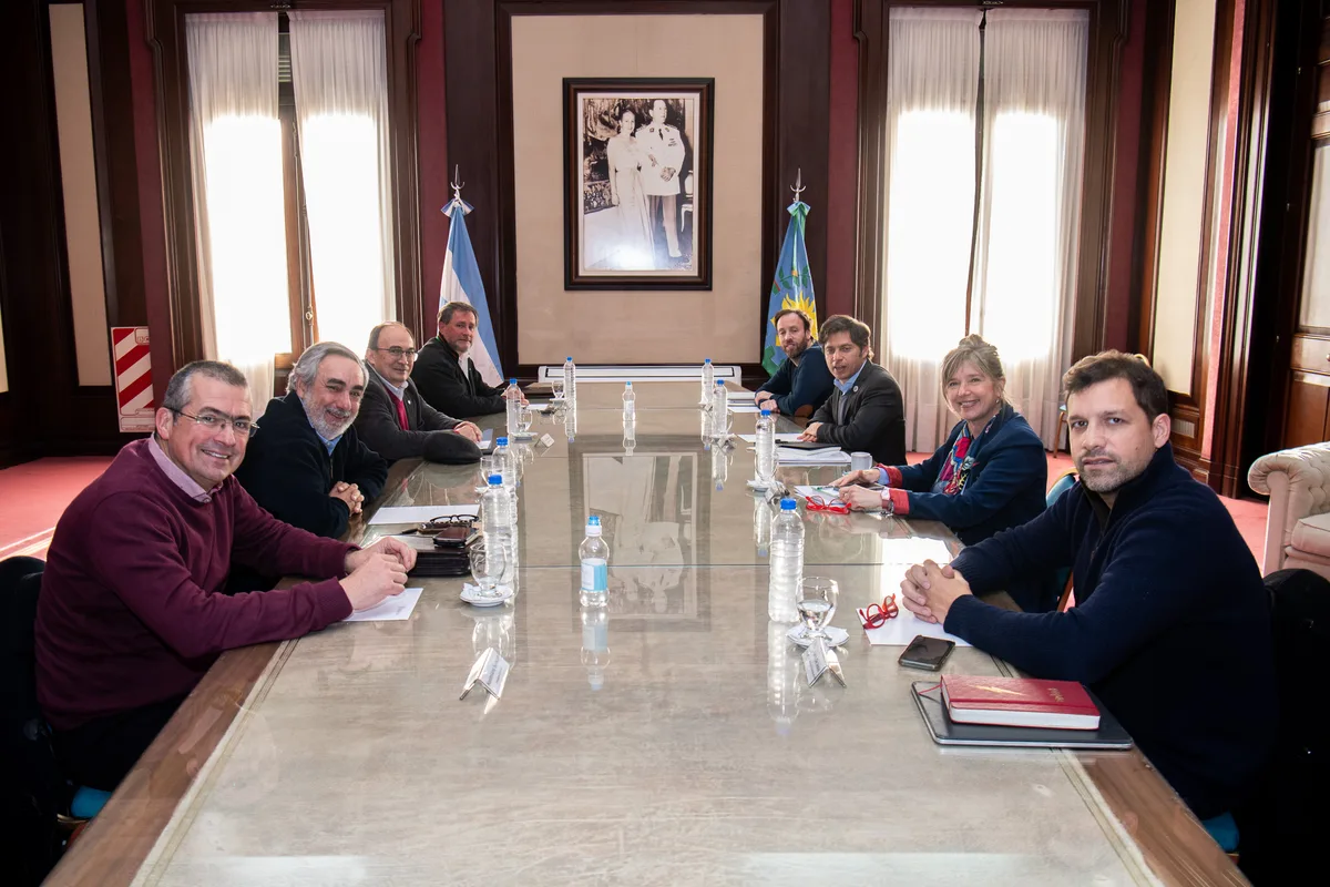 Provincia: la posible vuelta de la reelección indefinida divide a intendentes radicales y vecinalistas