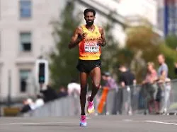 Marathon-Team holt Silber: Amanal Petros zieht unwiderstehlich zum EM-Gold davon